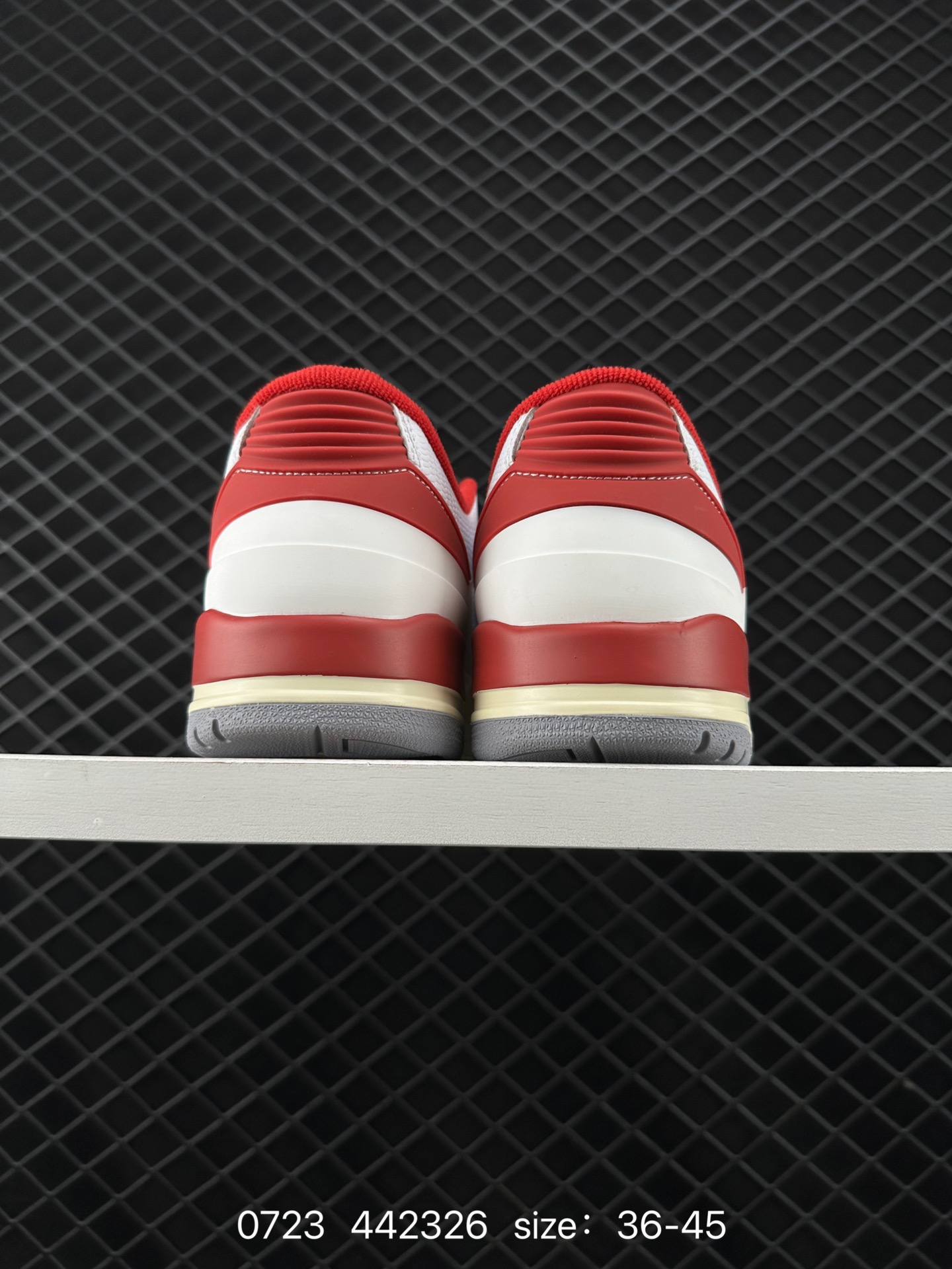 Air Jordan 2/3 Varsity Red